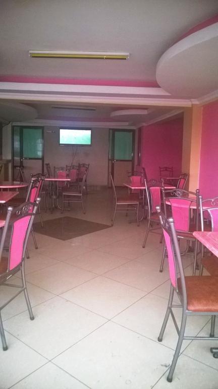 Starehe Link Hotel Nairobi Exteriér fotografie